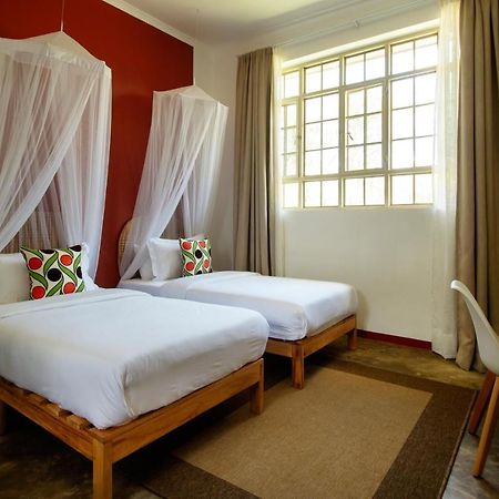 The Safari House Hotel Usa River Екстериор снимка